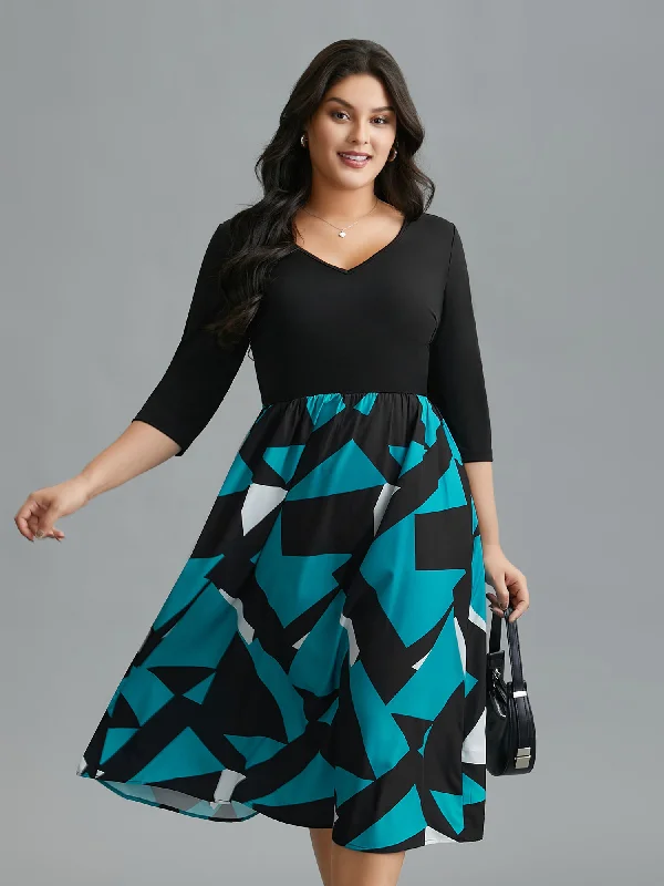 Elegant plus size dresses for weddings fit beautifully -V-Neck Geometric Color Contrast Dress