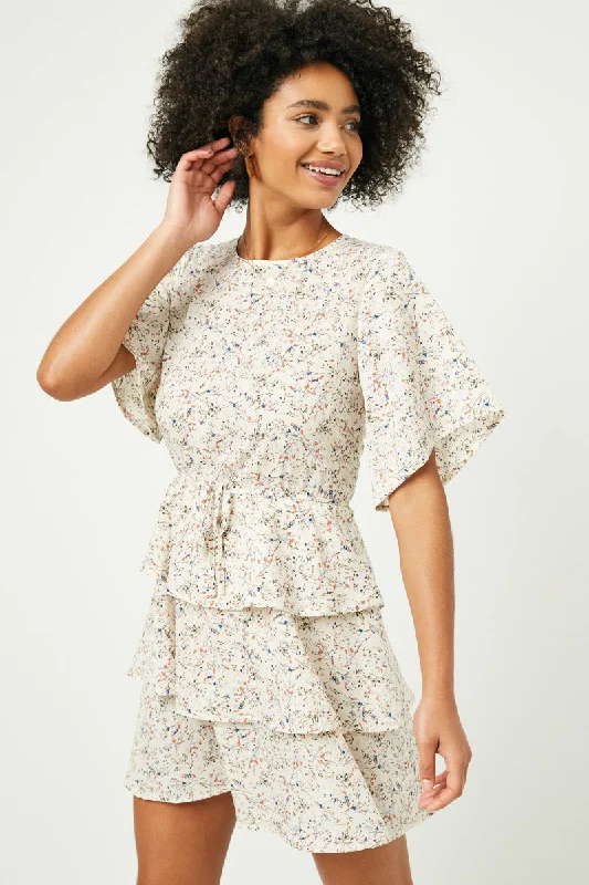 Plus size dresses featuring maxi lengths flow gracefully -Ditsy Floral Tiered Flutter Sleeve Mini Dress