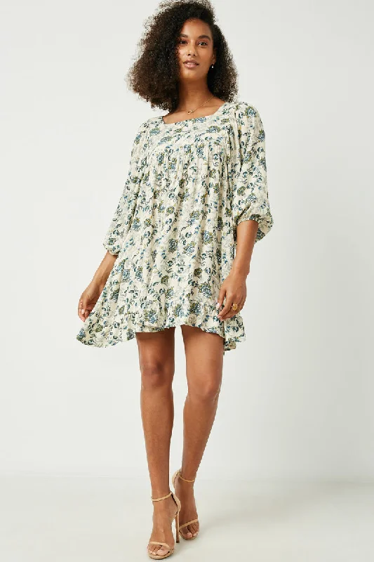 Plus size dresses for special occasions dazzle effortlessly -Balloon Sleeve Ruffle Hem Tunic Dress