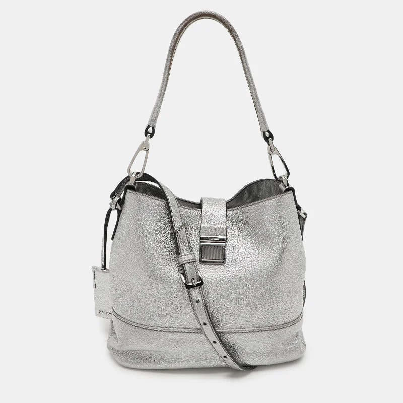 Handle bags with camouflage patterns for edge -Small handle bags for minimalist style -Miu Miu Silver Leather Push Lock Top Handle Bag