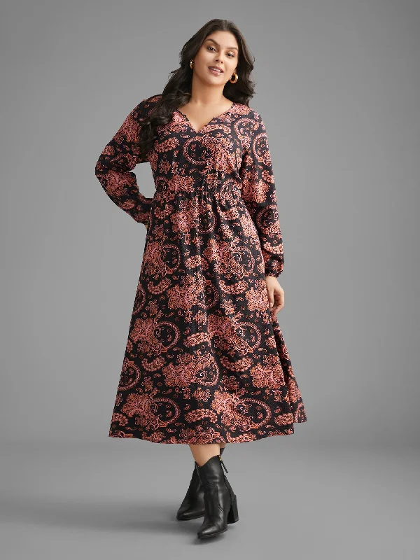 Plus size dresses featuring lace sleeves feel luxe -Boho Print Notched Collar Lantern Sleeve Dress