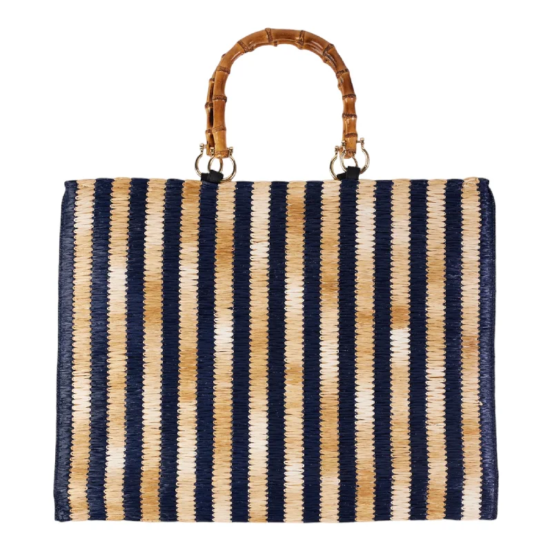 Handle bags with expandable sides for flexibility -Handle bags with decorative tassels for added detail -Straw Beach Bag