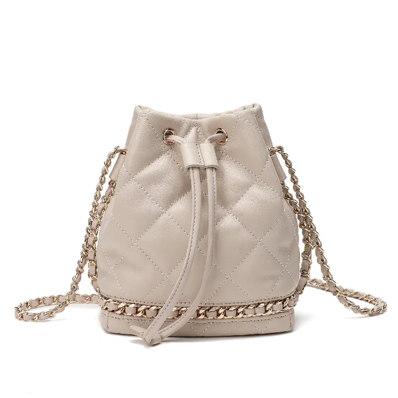 Handle bags with holiday themes for festivities -Handle bags with statement buckles for a unique touch -Full-Grain Quilted Lambskin Leather Drawstring Bag