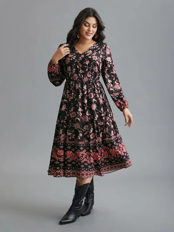 Plus size dresses with breathable layers stay airy -Floral Elastic Waist V-Neck Midi Dress