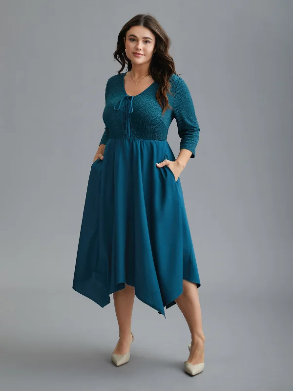 Plus size dresses with scalloped hems feel delicate -Adjustable Drawstring Asymmetrical Hem Textured Dress