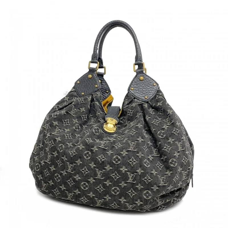 Handle bags with sleek zippers for closure -Elegant handle bags with metallic finishes -Louis Vuitton  Tote Bag (Pre-Owned)