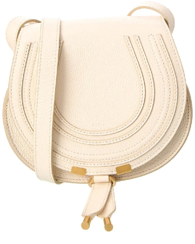 Insulated handle bags for keeping food fresh -Trendy handle bags with chain details -Chloé Marcie Small Leather Saddle Bag