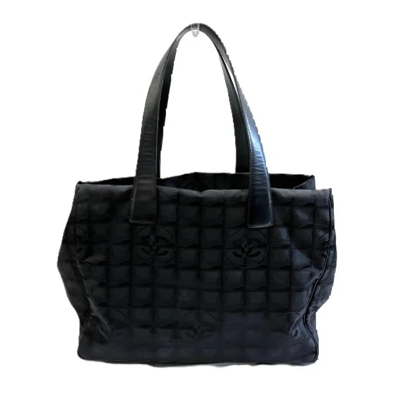 Handle bags with zipper tops for security -Sustainable handle bags made from eco-friendly materials -Chanel  Nylon Leather Tote Bag (Pre-Owned)