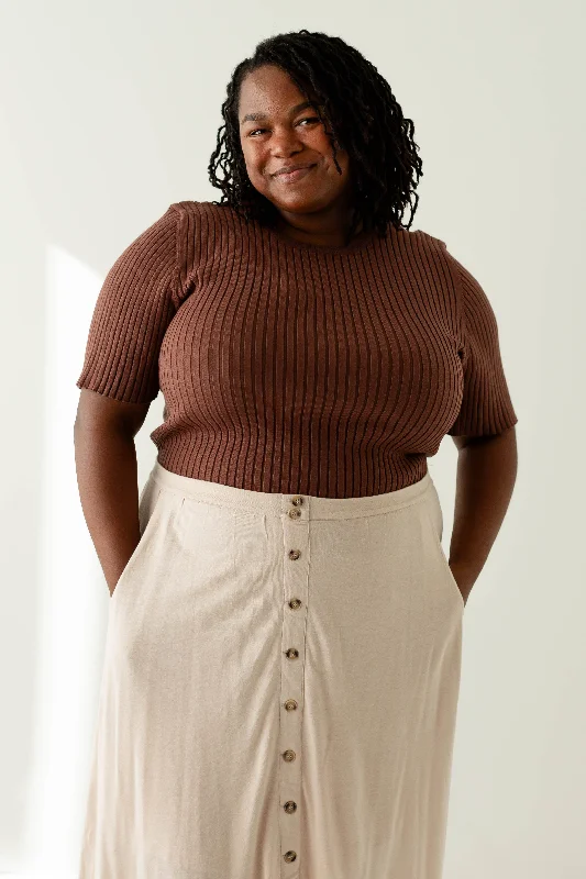 Plus size dresses for wide hips fit nicely -Plus 'Delaney' Ribbed Short Sleeve Sweater Top in Brown FINAL SALE