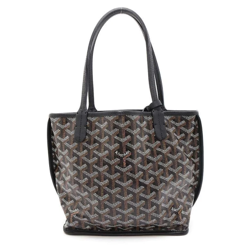 Handle bags with spacious interiors for storage -Handle bags with smooth leather for a sleek finish -Goyard  Pvc Pouch Tote Bag (Pre-Owned)