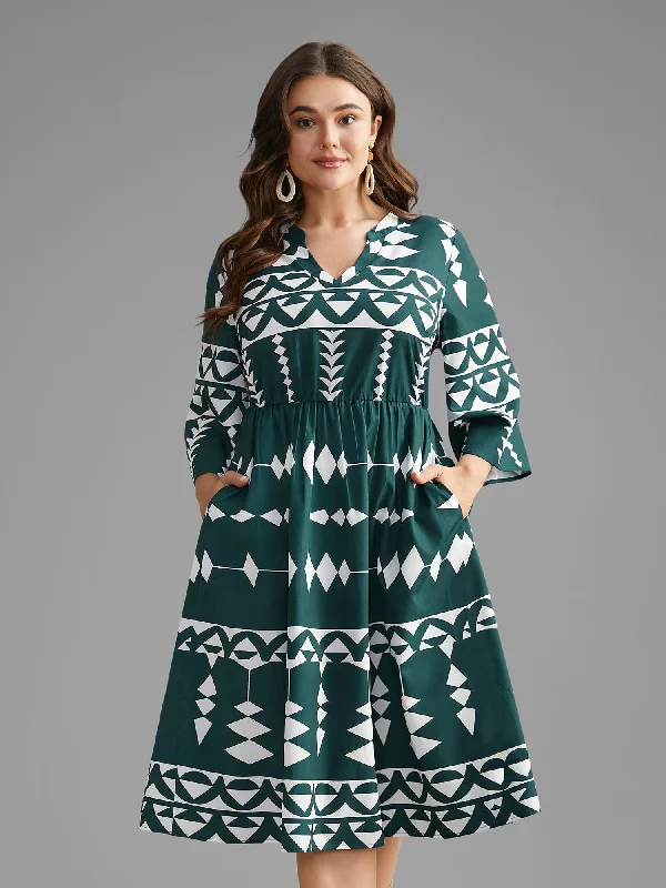 Plus size dresses for bold looks stand out -Geometric Pattern Elastic Waist Midi Dress