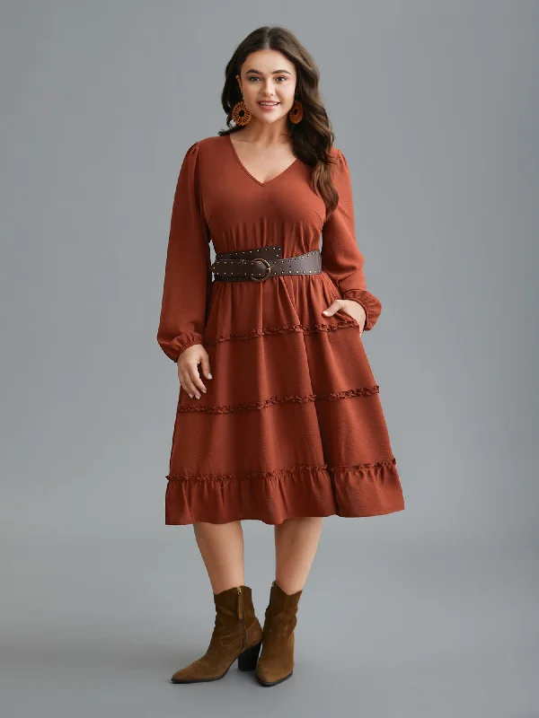 Plus size dresses for special occasions dazzle effortlessly -Plain Frill Trim Ruffle Layered Hem Dress