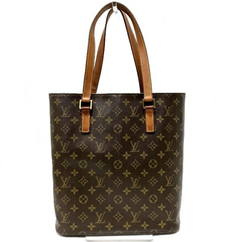 Handle bags with sleek zippers for closure -Elegant handle bags with metallic finishes -Louis Vuitton Monogram  Monogram Tote Bag (Pre-Owned)