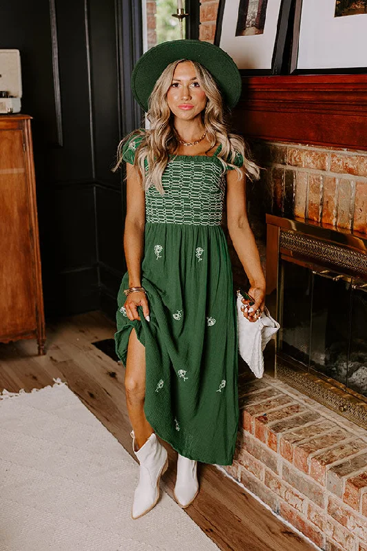 Plus size dresses for festive events shine loud -Napa Nights Smocked Midi in Hunter Green