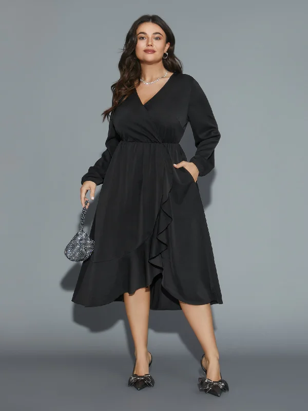 Plus size dresses featuring lace details feel romantic -Plain Overlap Collar Ruffle Trim Dress