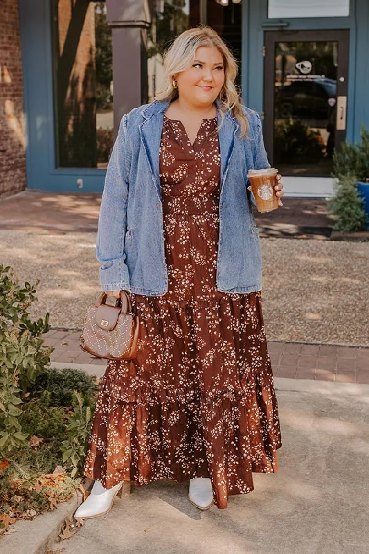 Plus size dresses with durable weaves endure wear -Polished Perfection Floral Maxi Dress in Dark Chocolate Curves