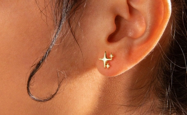 Stud Earrings