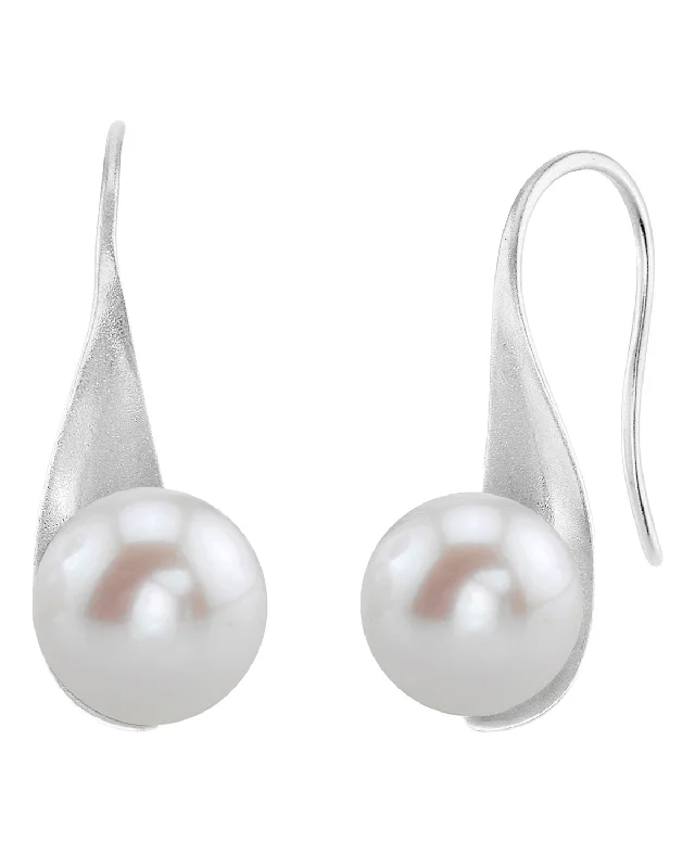 Best hoop earrings with marbled designs for a trendy and artistic effect-Freshwater Pearl Gaby Earrings