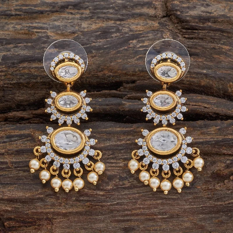 Small hoop earrings for a delicate and understated everyday wear-Kundan Earring 174055